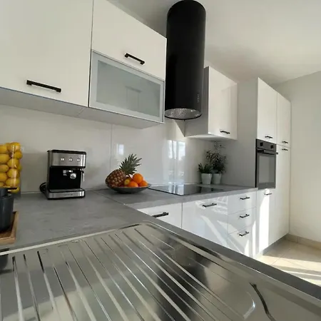 Sara Appartement *